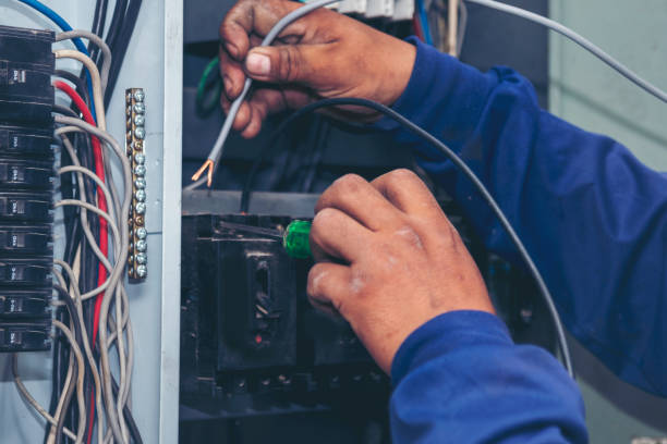 Best Commercial Electrician Services  in Channelview, TX